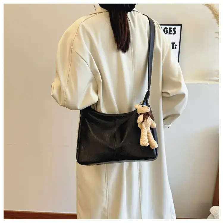 Brown Soft Leather Shoulder Bag for Women 2025 — feature 11