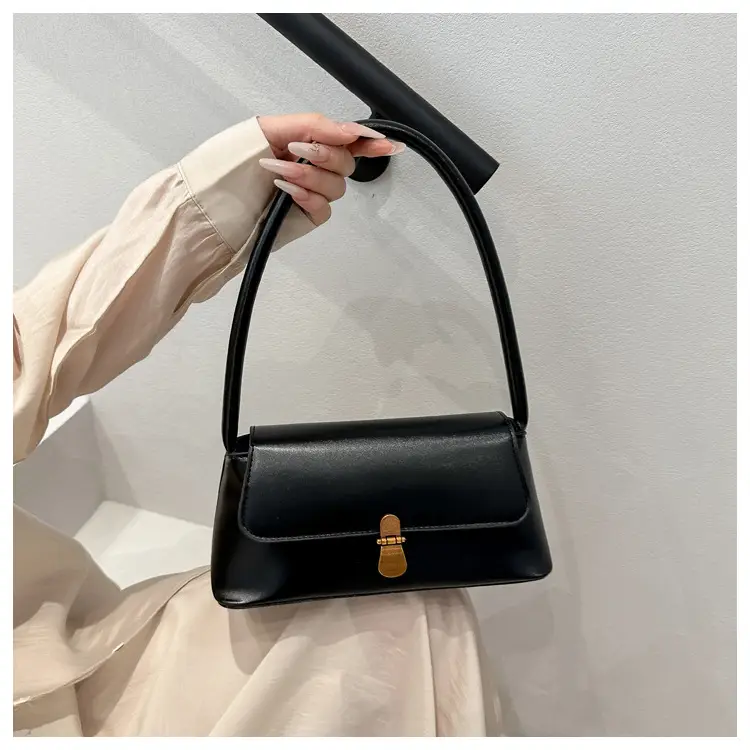 Women's Vintage Niche Leather Shoulder Bag Beige 2025 — feature 15