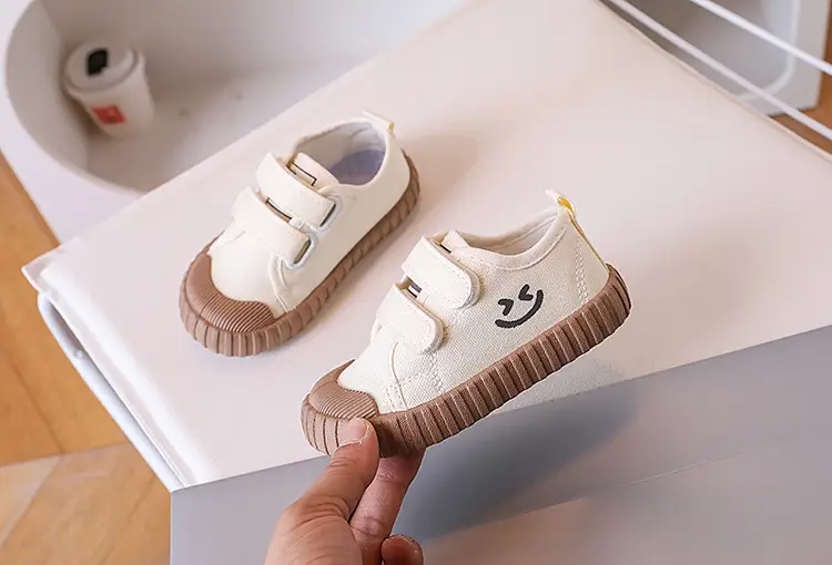 Children's Super Fire Canvas Shoes White Brown Sole — feature 8