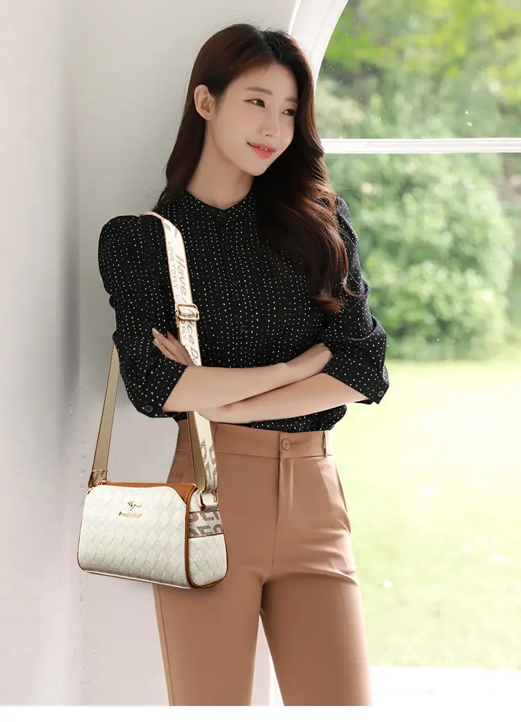 Elegant Rhombic Shoulder Bag with Leather Strap — feature 9