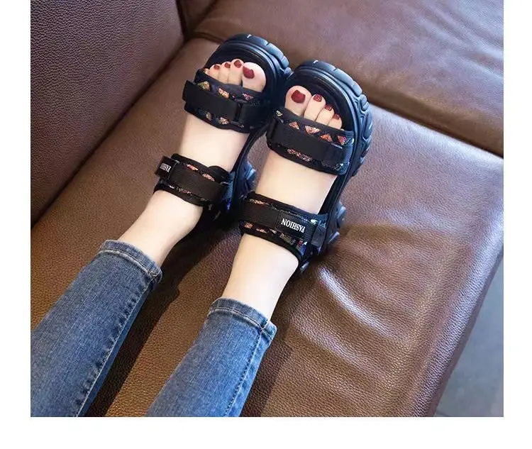 Torre Sandals Women's Thick Sole 2025 Summer New Korean Style Thick Heel All-Match Muffin Soft Sole Sports Beach Shoes — feature 4