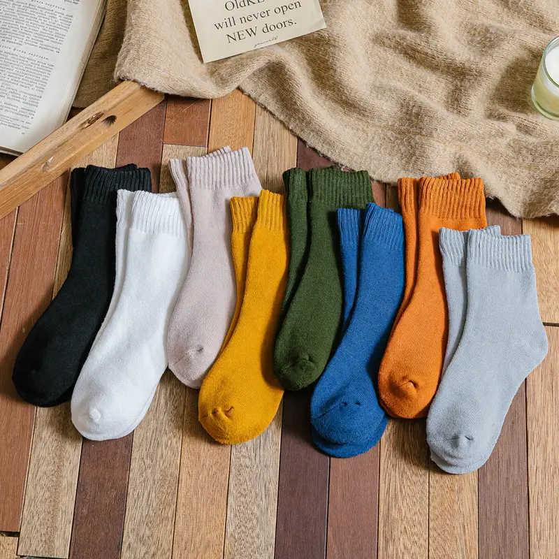 Thick Socks Women's Winter fleece-lined Trap Socks Men's Black Long Cotton Socks Thickened Warm Cotton Towel Socks