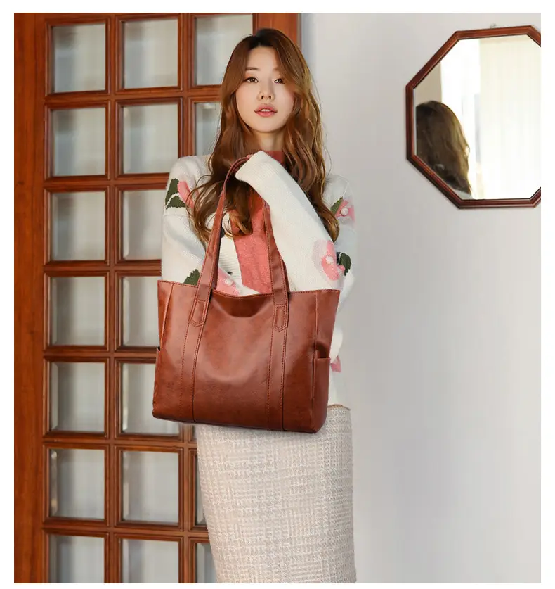Brown Leather Tote Bag for Women Large Capacity Retro Style — feature 17
