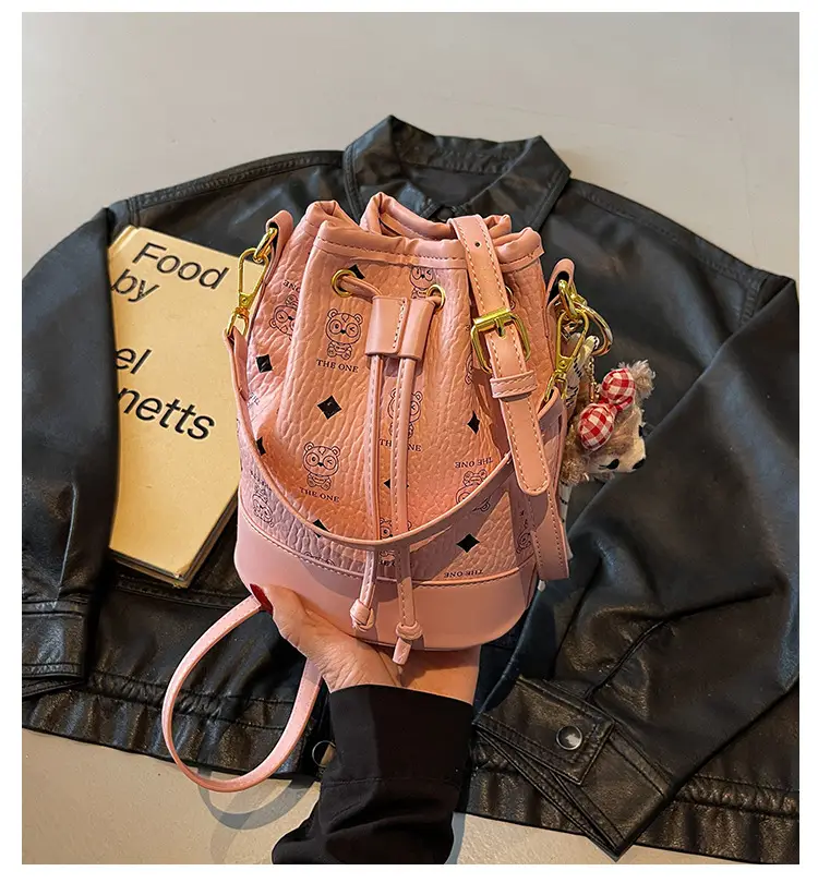 2026 New Niche Drawstring Bucket Bag with Printed Design — feature 1