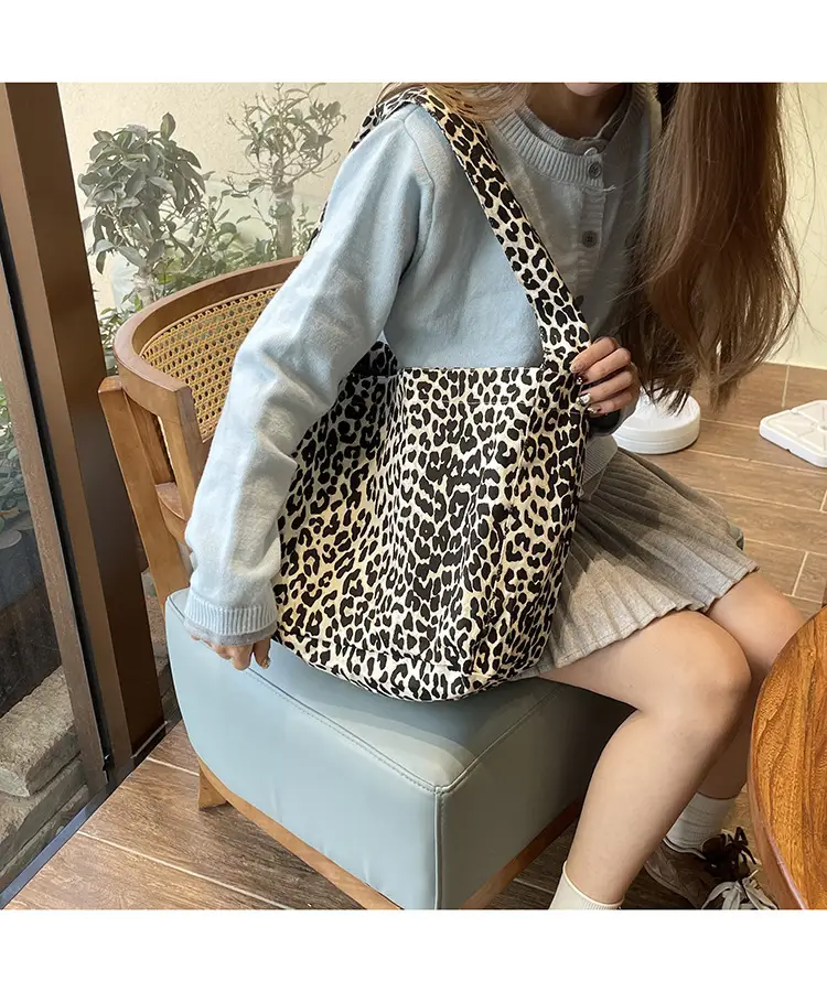 2025 Spring/Summer Leopard Print Tote Bag for Women â feature 24