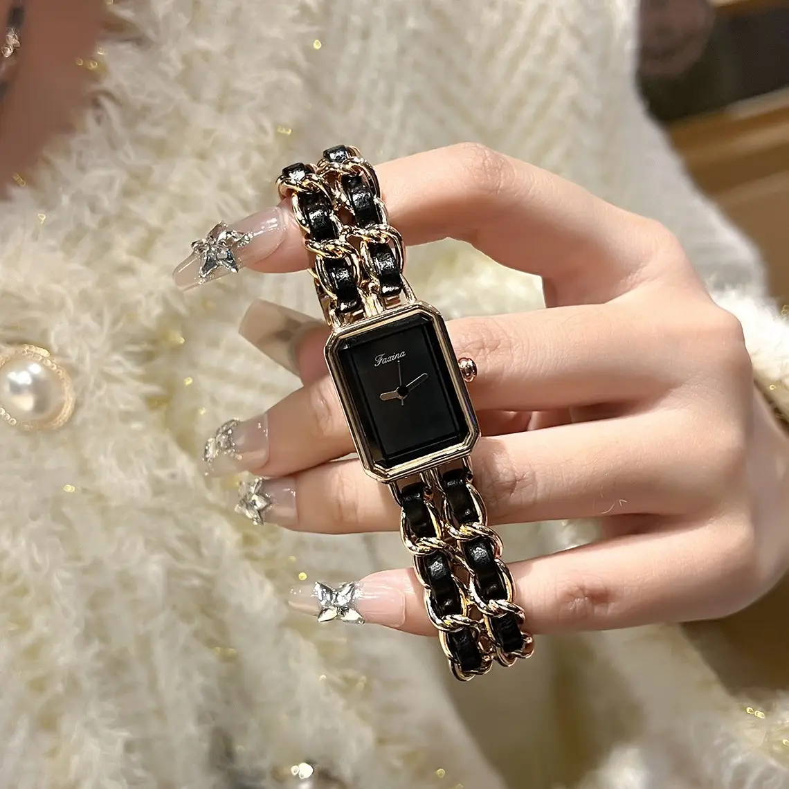 Gold Square Watch for Women Waterproof Cross-border - Image 5