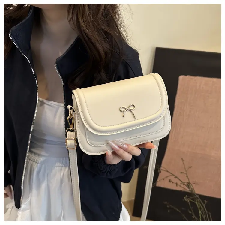 White Bow Crossbody Bag for Women 2025 — feature 17