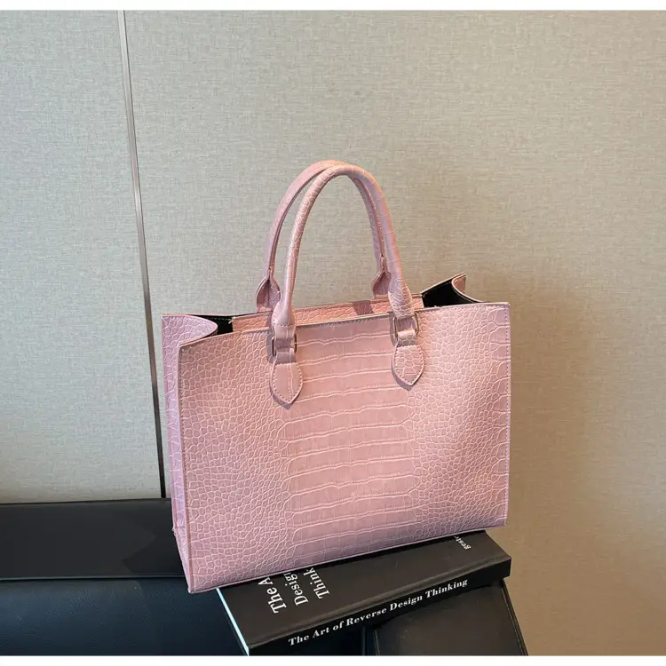 2025 Brown Crocodile Texture Shoulder Bag for Women — feature 22