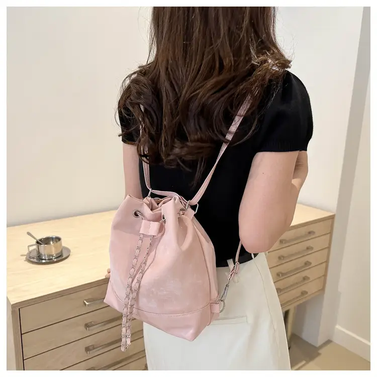 Pink Chain Zip Shoulder Bag for Women 2024 — feature 10