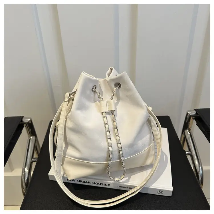 Pink Chain Zip Shoulder Bag for Women 2024 — feature 14