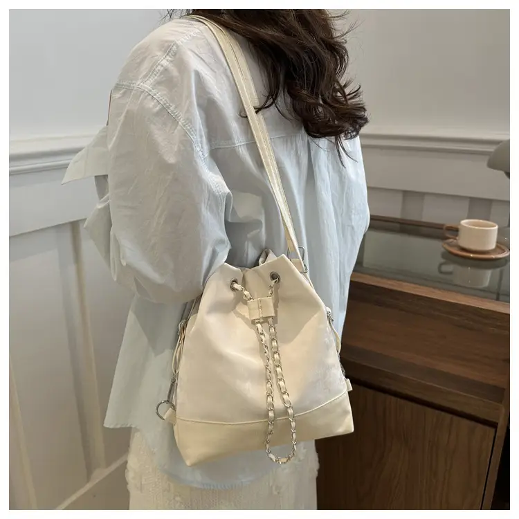 Pink Chain Zip Shoulder Bag for Women 2024 — feature 16