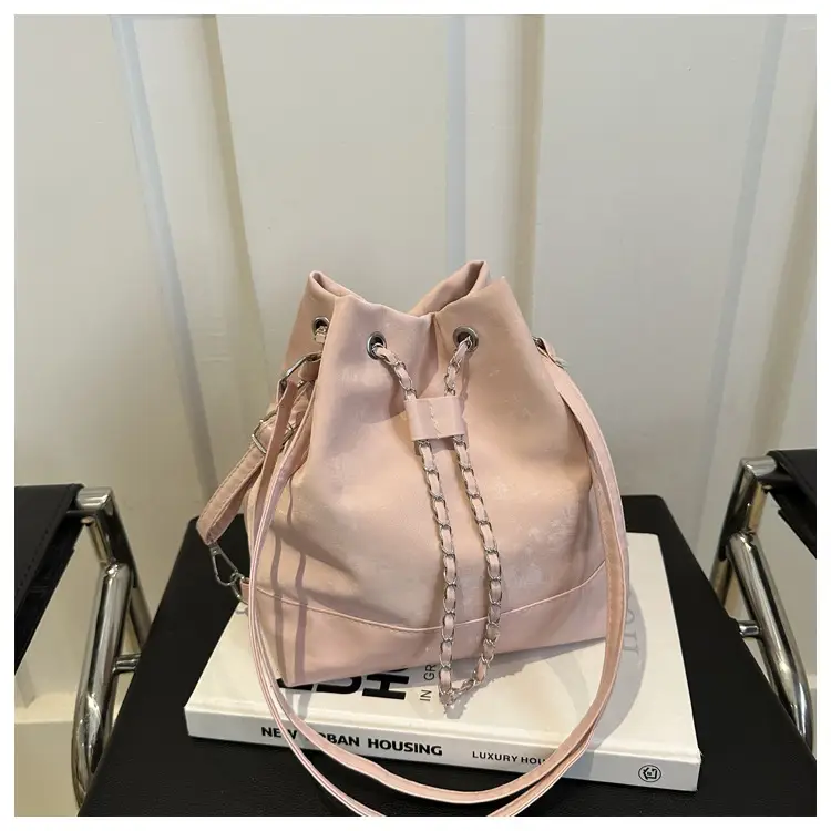 Pink Chain Zip Shoulder Bag for Women 2024 — feature 8