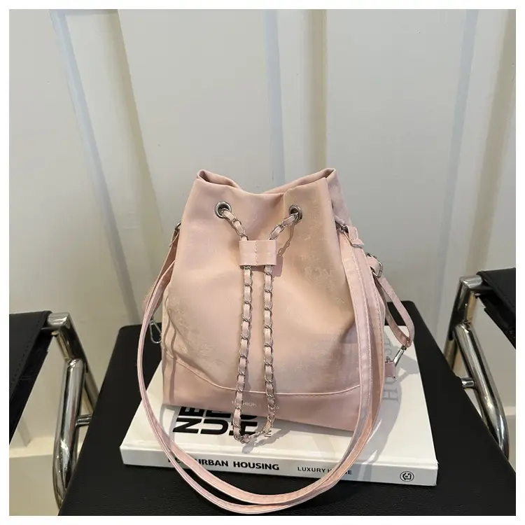 Pink Chain Zip Shoulder Bag for Women 2024 - Image 3