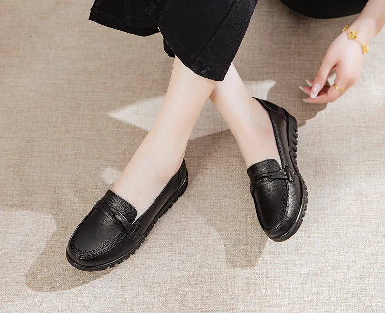 Genuine Leather Women's Shoes Casual Women's Single Shoes Top Layer Cowhide Non-slip Soft-soled Leather Shoes Middle-aged and Elderly Flat Shoes Leather Shoes for Mothers — feature 2