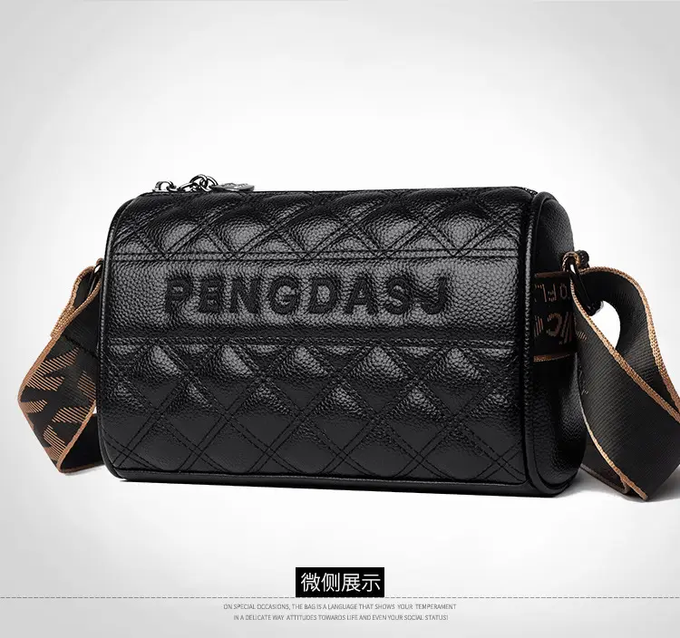 Lingge Double Bread Embroidery Shoulder Bag Black — feature 18