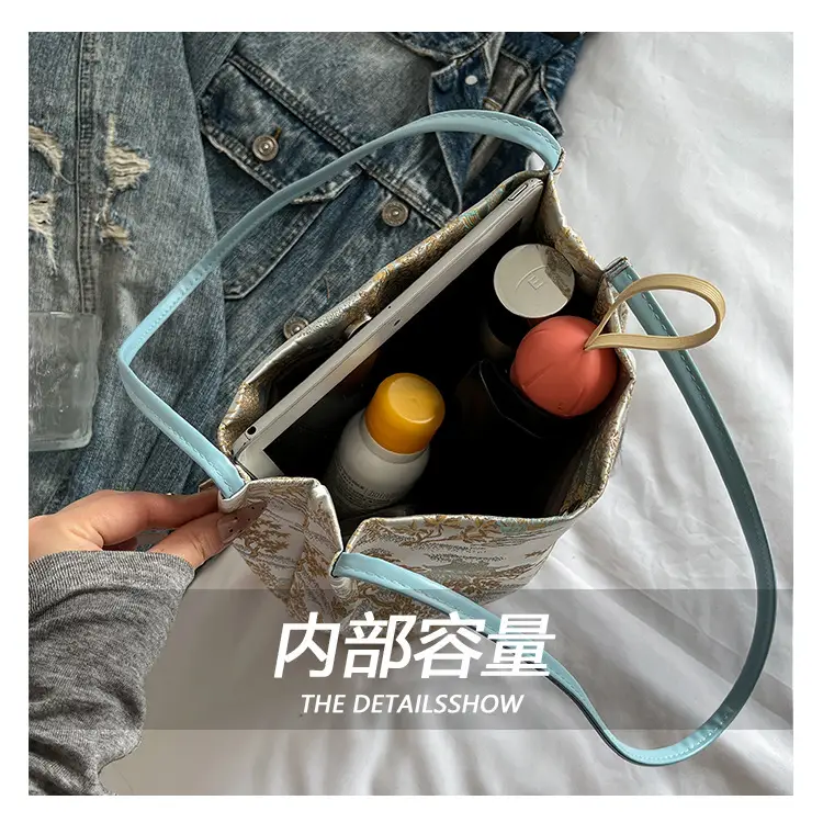 Golden Embroidered Shoulder Bag with Tassel for Women — feature 5