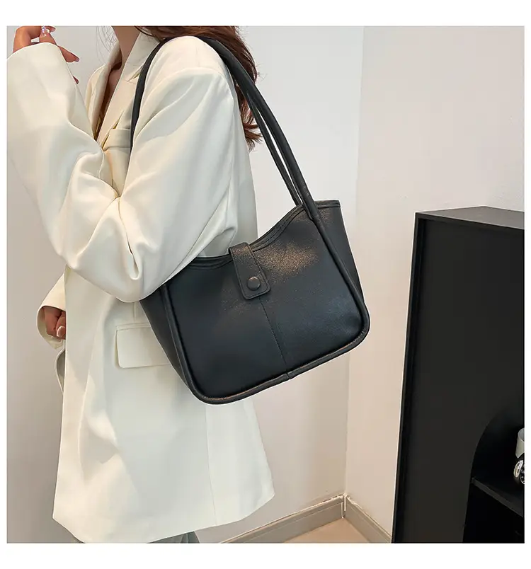 Women's 2025 Contrast Tote Bags Large Capacity Leather Goods — feature 20