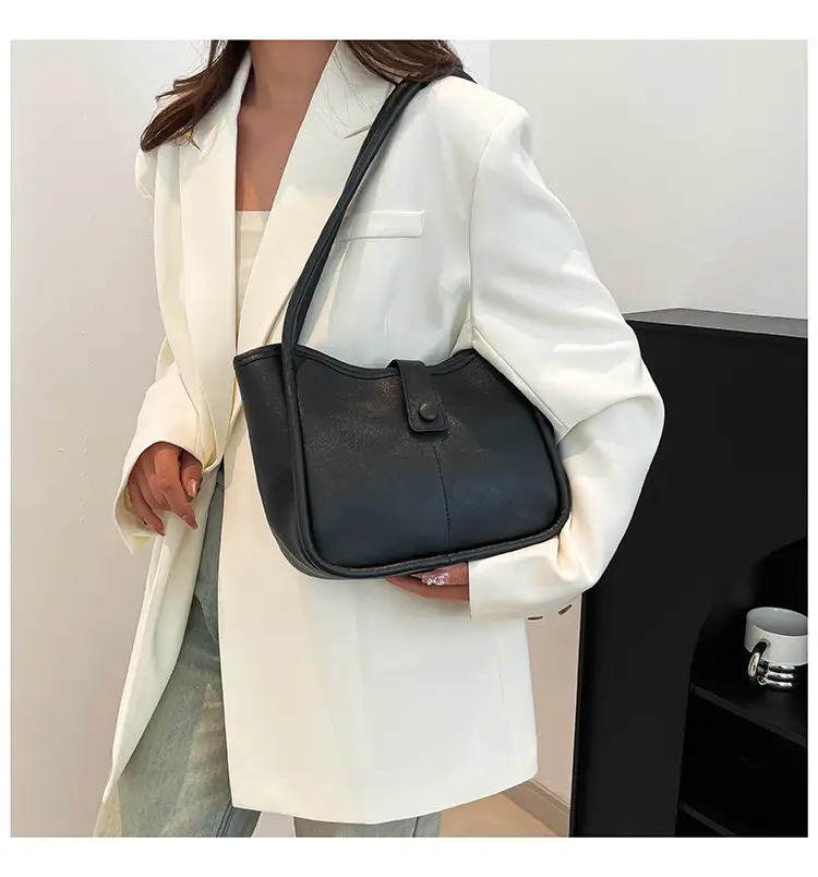 Women's 2025 Contrast Tote Bags Large Capacity Leather Goods — feature 21