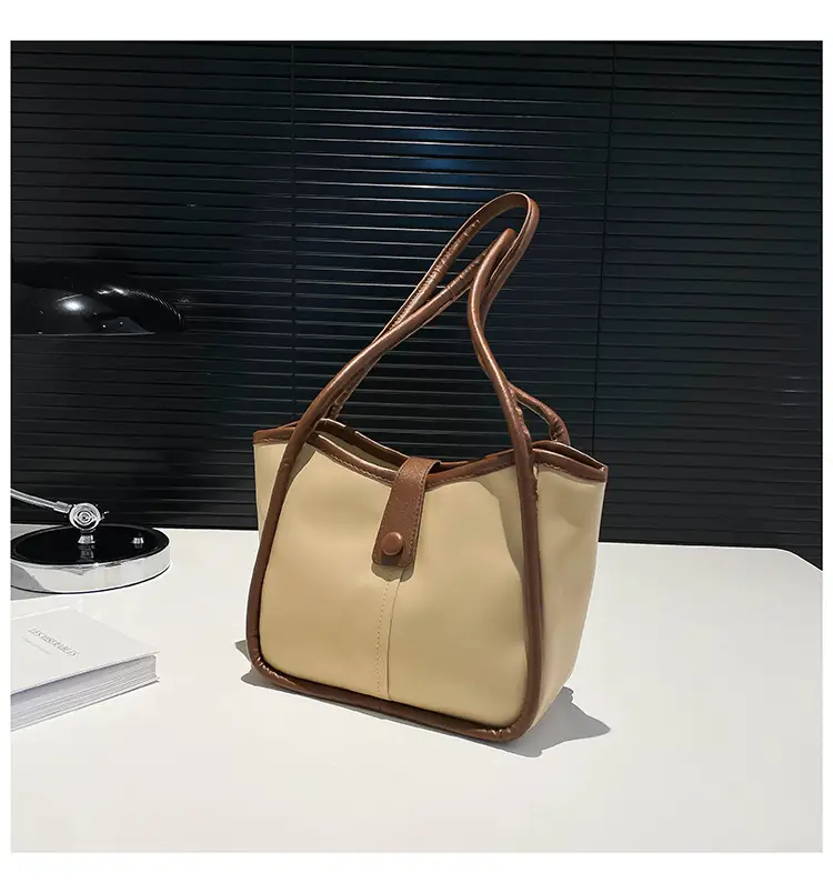 Women's 2025 Contrast Tote Bags Large Capacity Leather Goods — feature 34