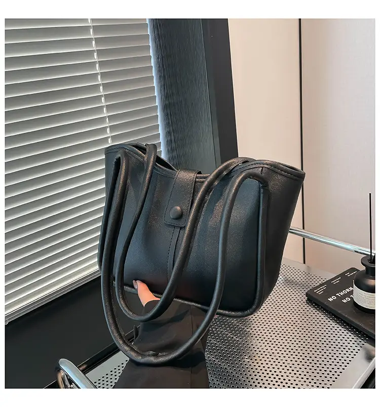 Women's 2025 Contrast Tote Bags Large Capacity Leather Goods — feature 46