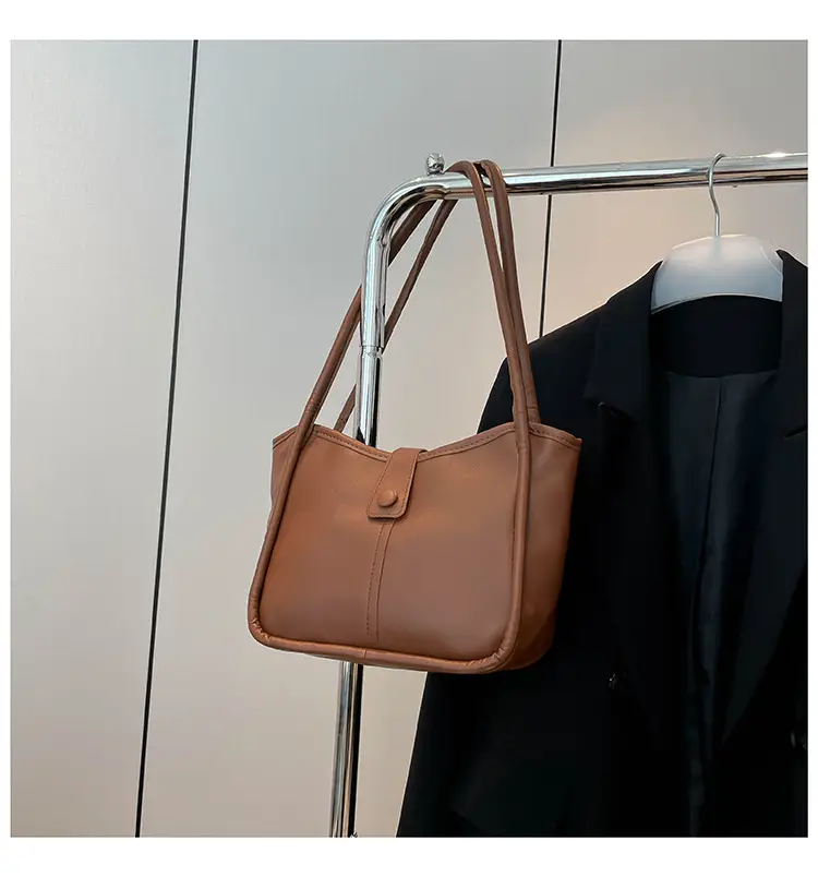 Women's 2025 Contrast Tote Bags Large Capacity Leather Goods — feature 48