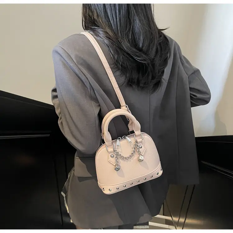 Gold Textured Shoulder Crossbody Bag with Chain Details — feature 18