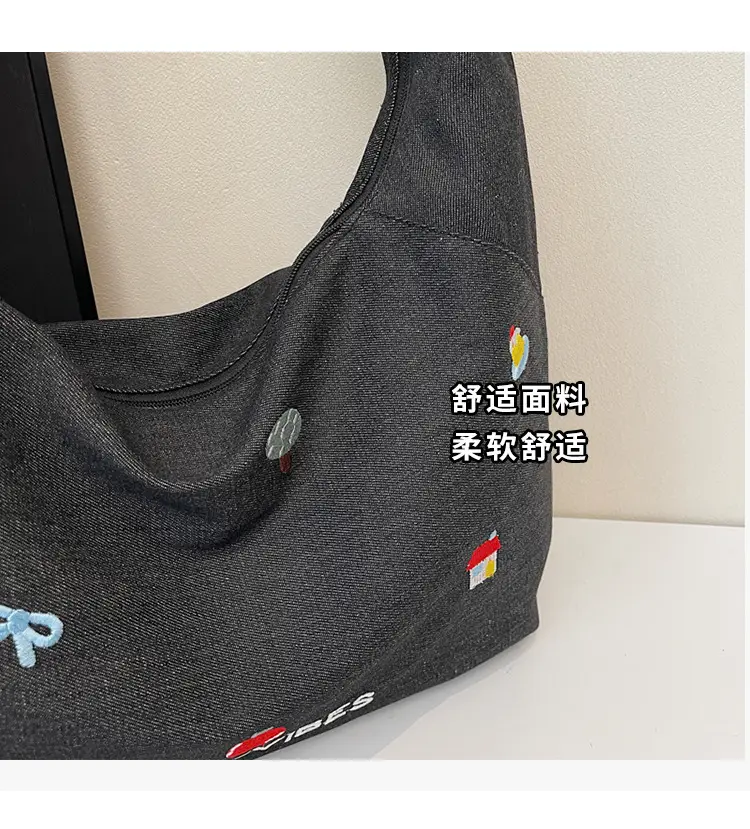 Retro Crossbody Bag Women Large Capacity Casual Shoulder Bag — feature 5