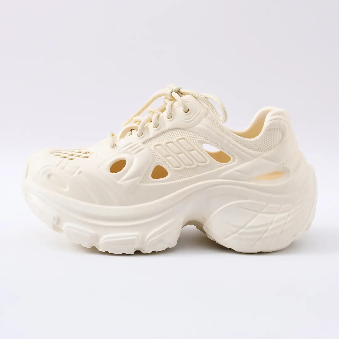 Women's Summer Sports Casual Breathable Outdoor Perforated Shoes Ballet Clogs 2026 New Model