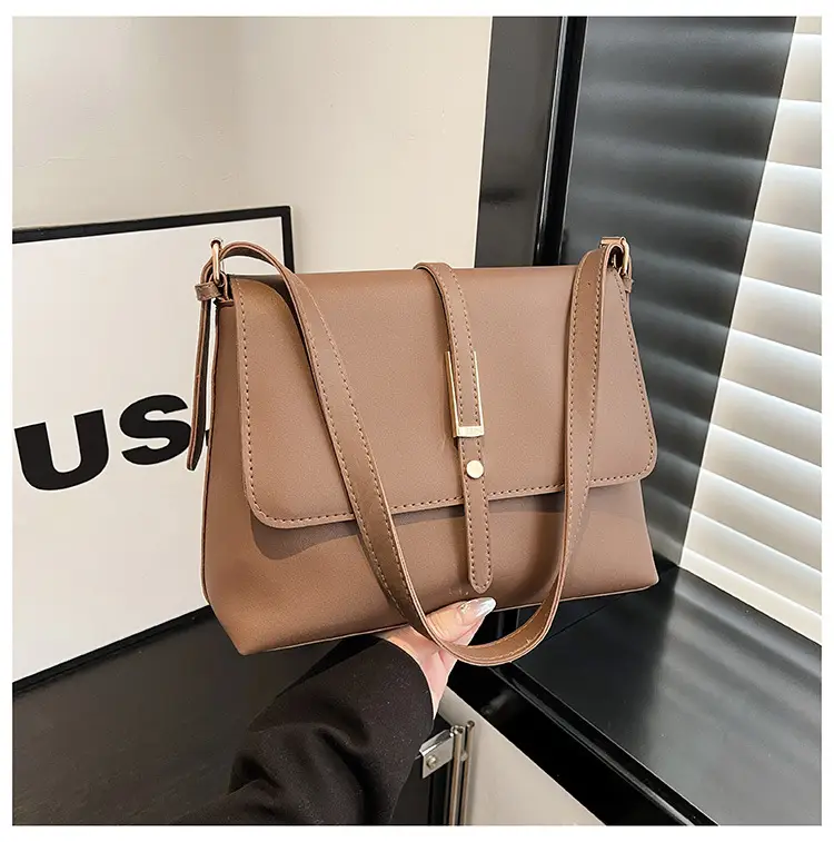Women's Cream Crossbody Bag with Adjustable Strap — feature 26