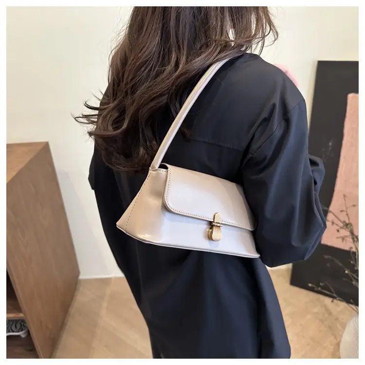 Fairy Gentle Style Small Shoulder Bag Maroon Leather — feature 16