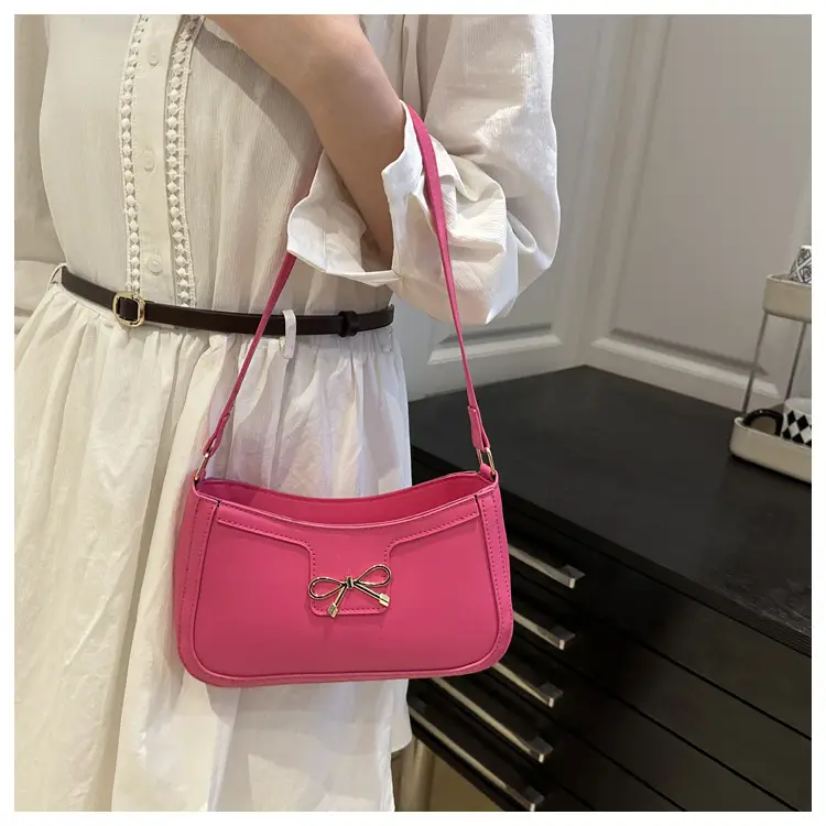 White Square Shoulder Bag with Bow Detail — feature 12