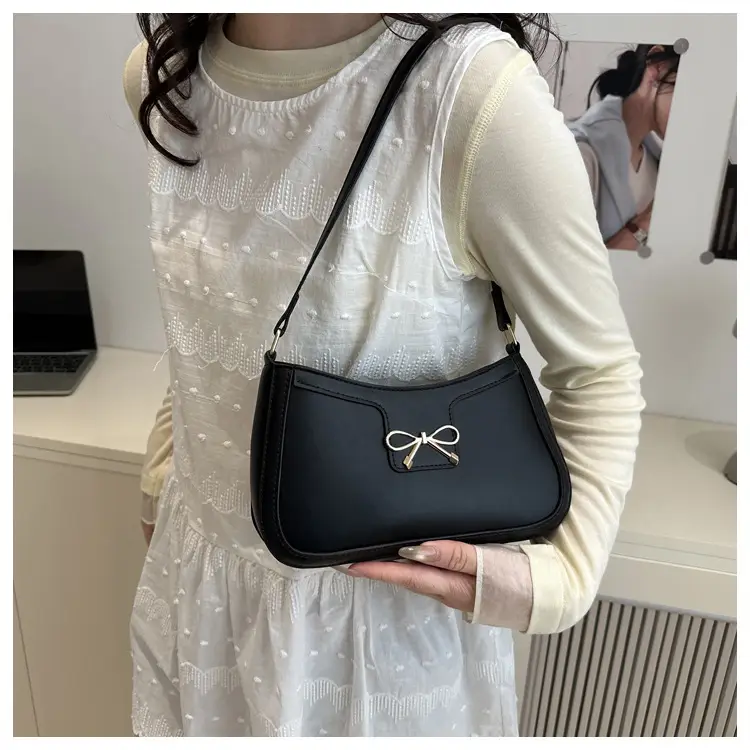 White Square Shoulder Bag with Bow Detail — feature 17