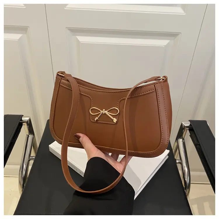 White Square Shoulder Bag with Bow Detail — feature 22