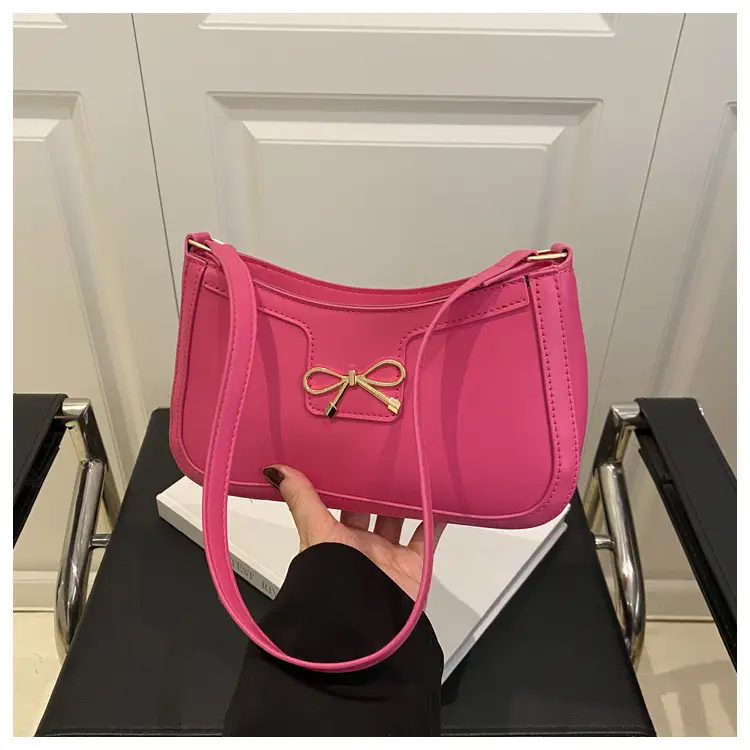 White Square Shoulder Bag with Bow Detail — feature 23