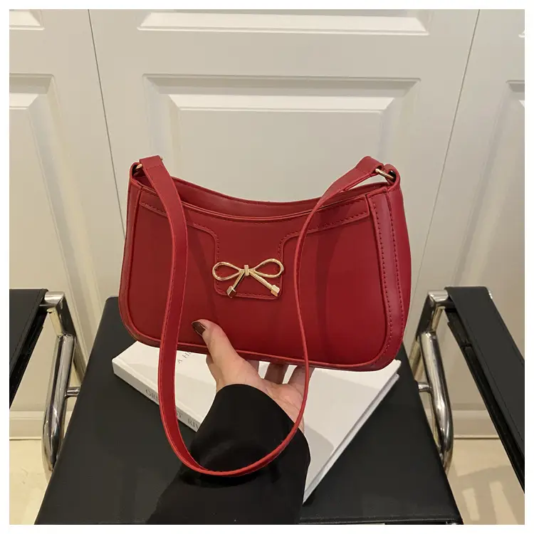 White Square Shoulder Bag with Bow Detail — feature 25