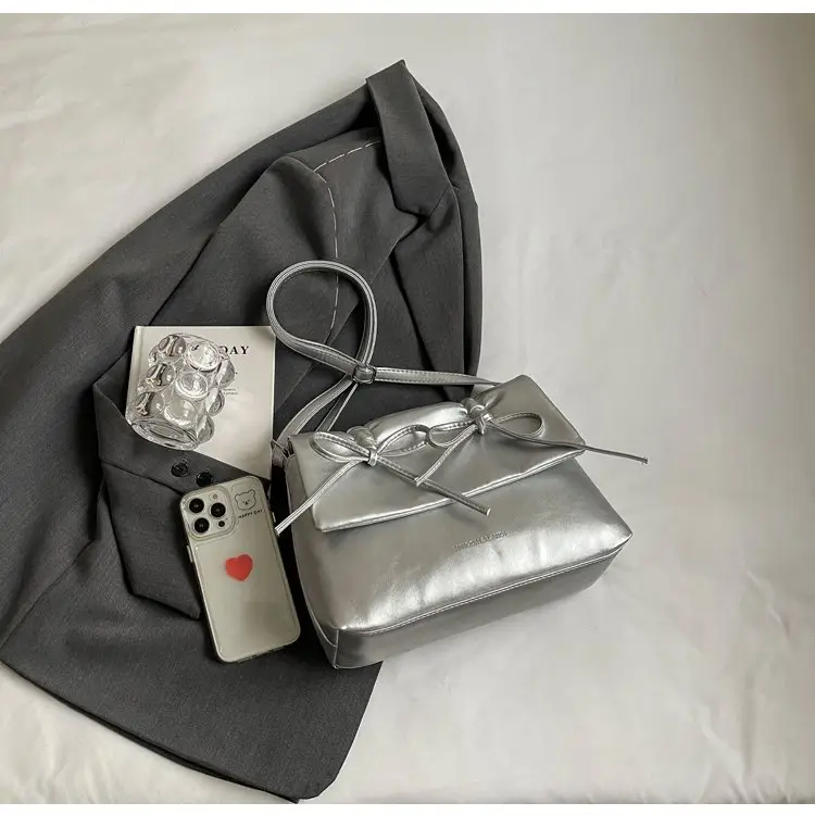 2025 Spring Shoulder Bag Cover Style with Bow Detail — feature 11