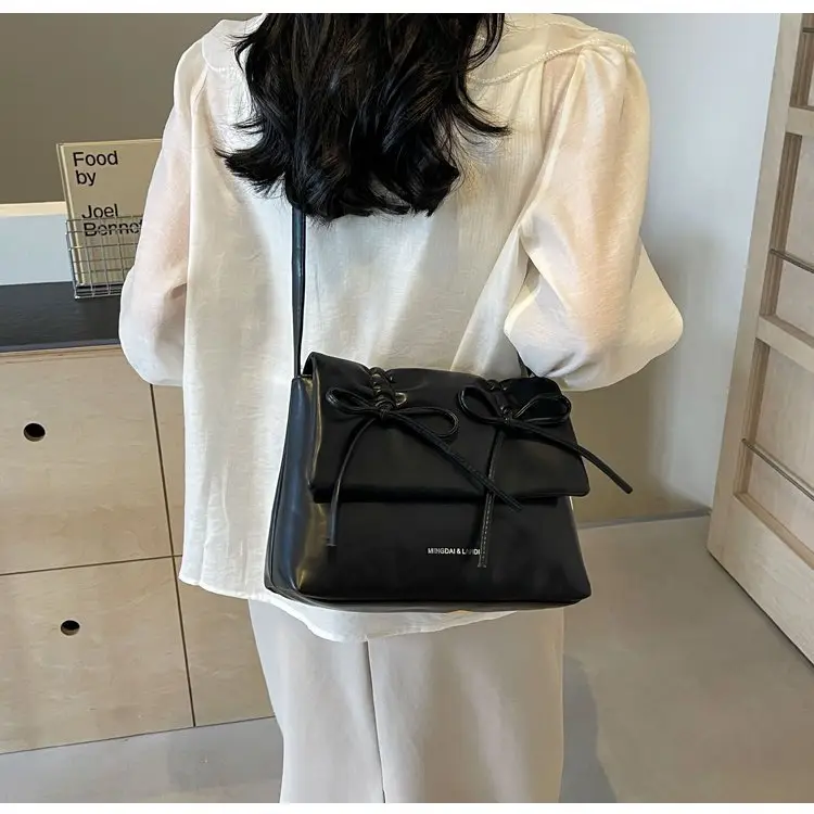 2025 Spring Shoulder Bag Cover Style with Bow Detail — feature 24