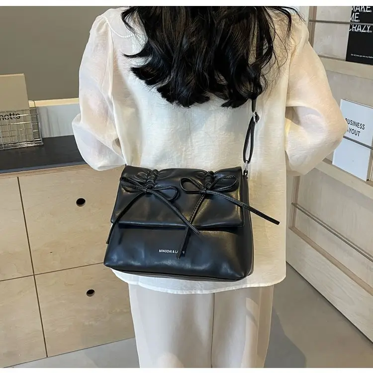 2025 Spring Shoulder Bag Cover Style with Bow Detail — feature 28