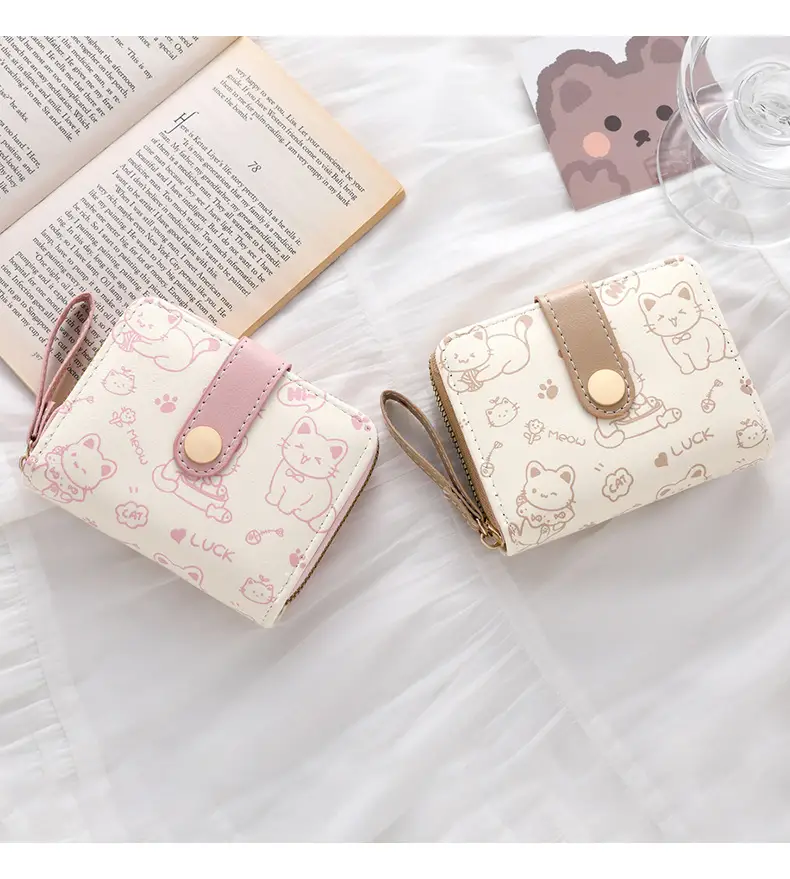 Cute Kitten Belt Wallet with Multiple Card Slots — feature 13