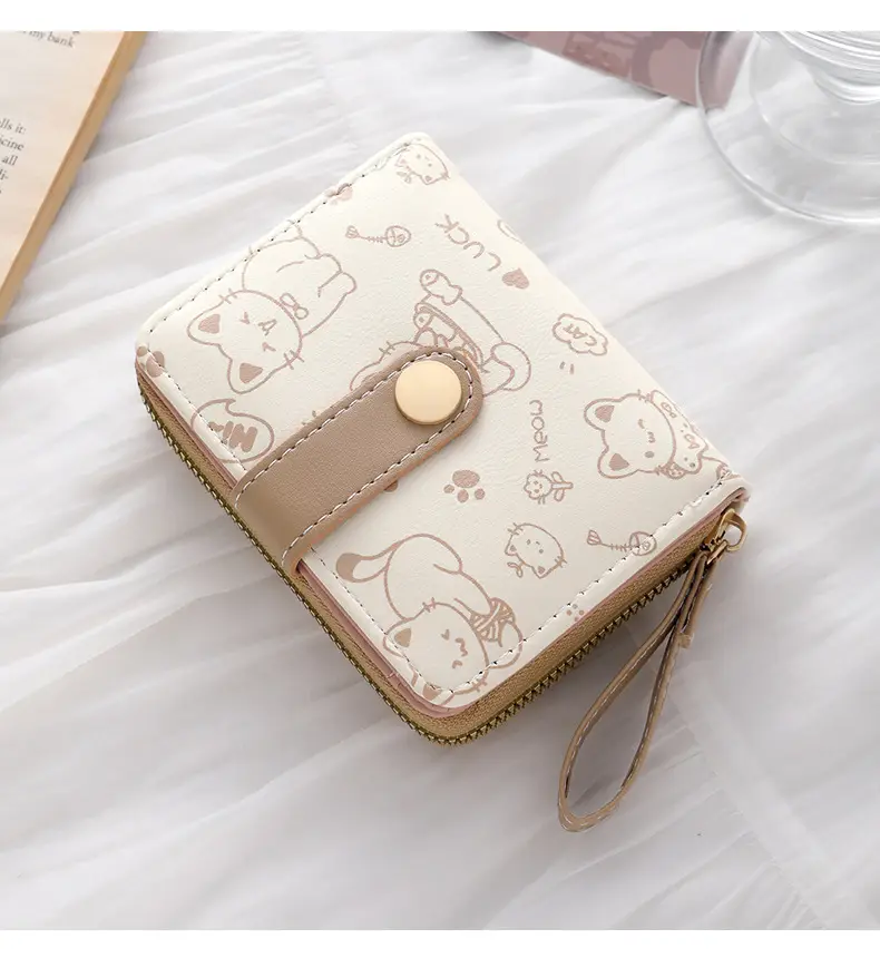 Cute Kitten Belt Wallet with Multiple Card Slots — feature 18