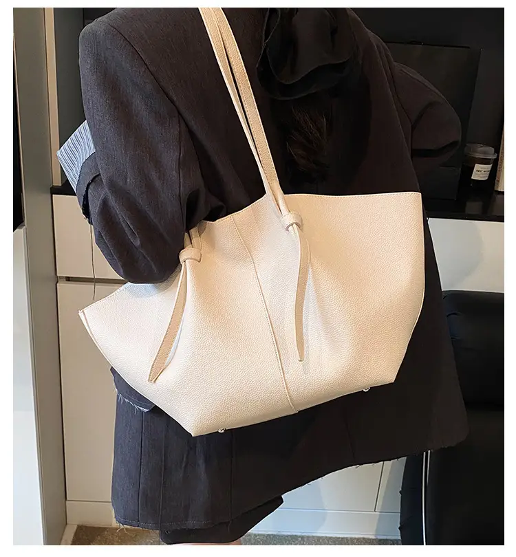 Korean Style Large Capacity Tote Bag for Women — feature 3