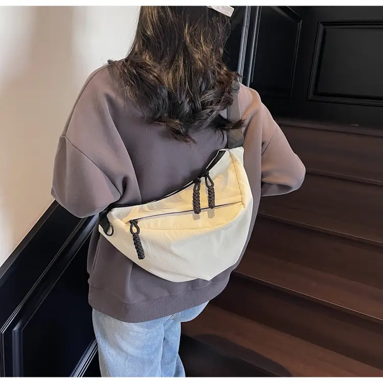 Large Capacity Casual Shoulder Bag Lightweight 2025 New — feature 23
