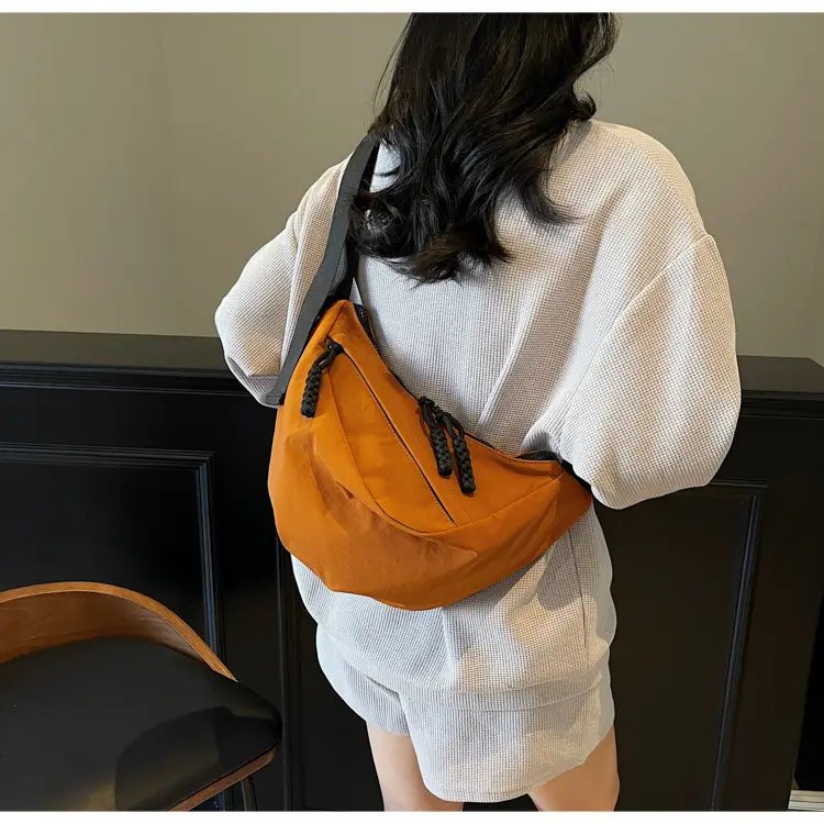 Large Capacity Casual Shoulder Bag Lightweight 2025 New — feature 38