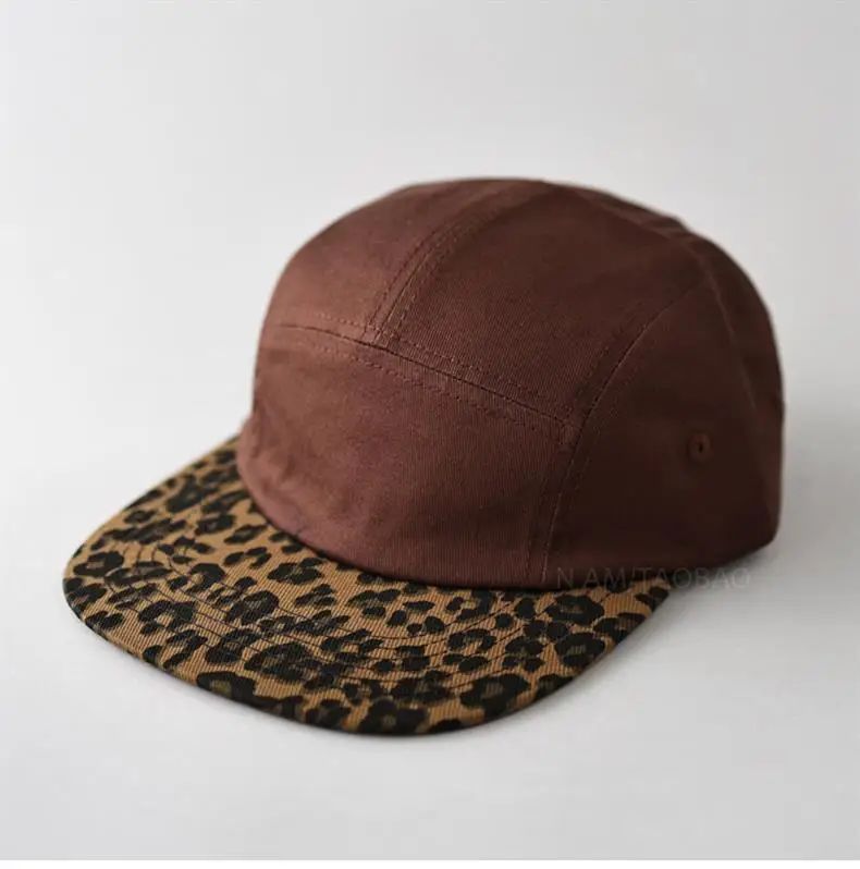 Retro Leopard Cap Maroon Baseball Men Women Casual — feature 2