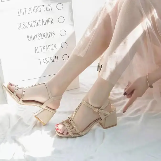 Women's Chunky Heel Sandals with Pearl Beads 2025 — feature 5