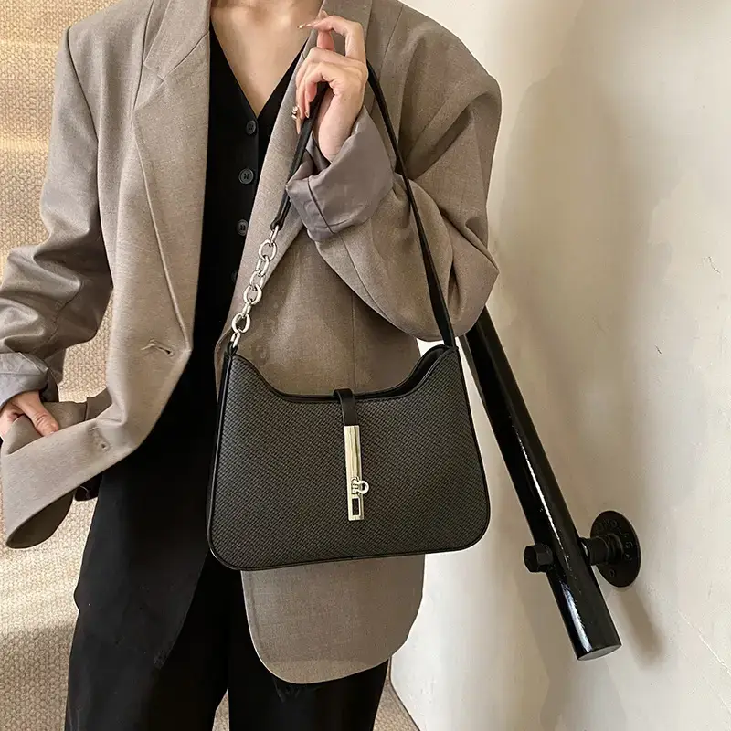 Women's Crossbody Bag Beige Chain Strap 2025 - Image 11