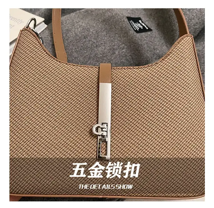 Women's Crossbody Bag Beige Chain Strap 2025 — feature 15