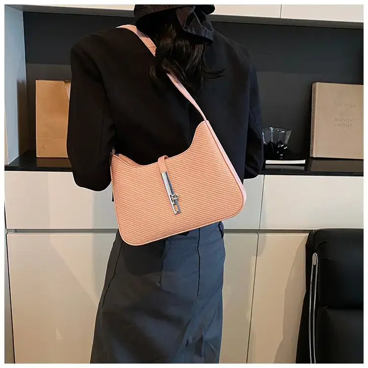 Women's Crossbody Bag Beige Chain Strap 2025 — feature 34