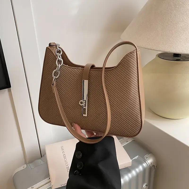 Women's Crossbody Bag Beige Chain Strap 2025 - Image 2