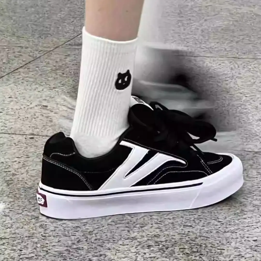 2025 Spring and Autumn New Ins High-value Bread Shoes Women's Increased Skate Shoes School Style All-match Niche Casual Shoes - Image 5